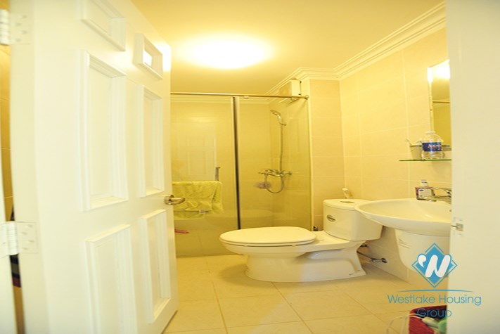 Nice house for lease near Hoan Kiem, Hanoi